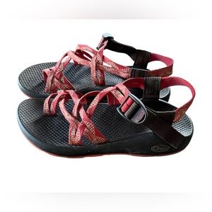 Women’s Chaco Size 8